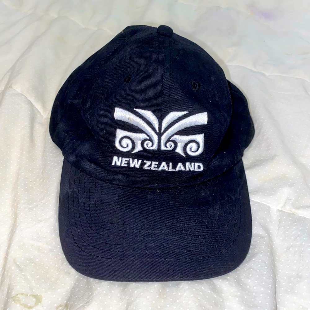 New Zealand tourist hat